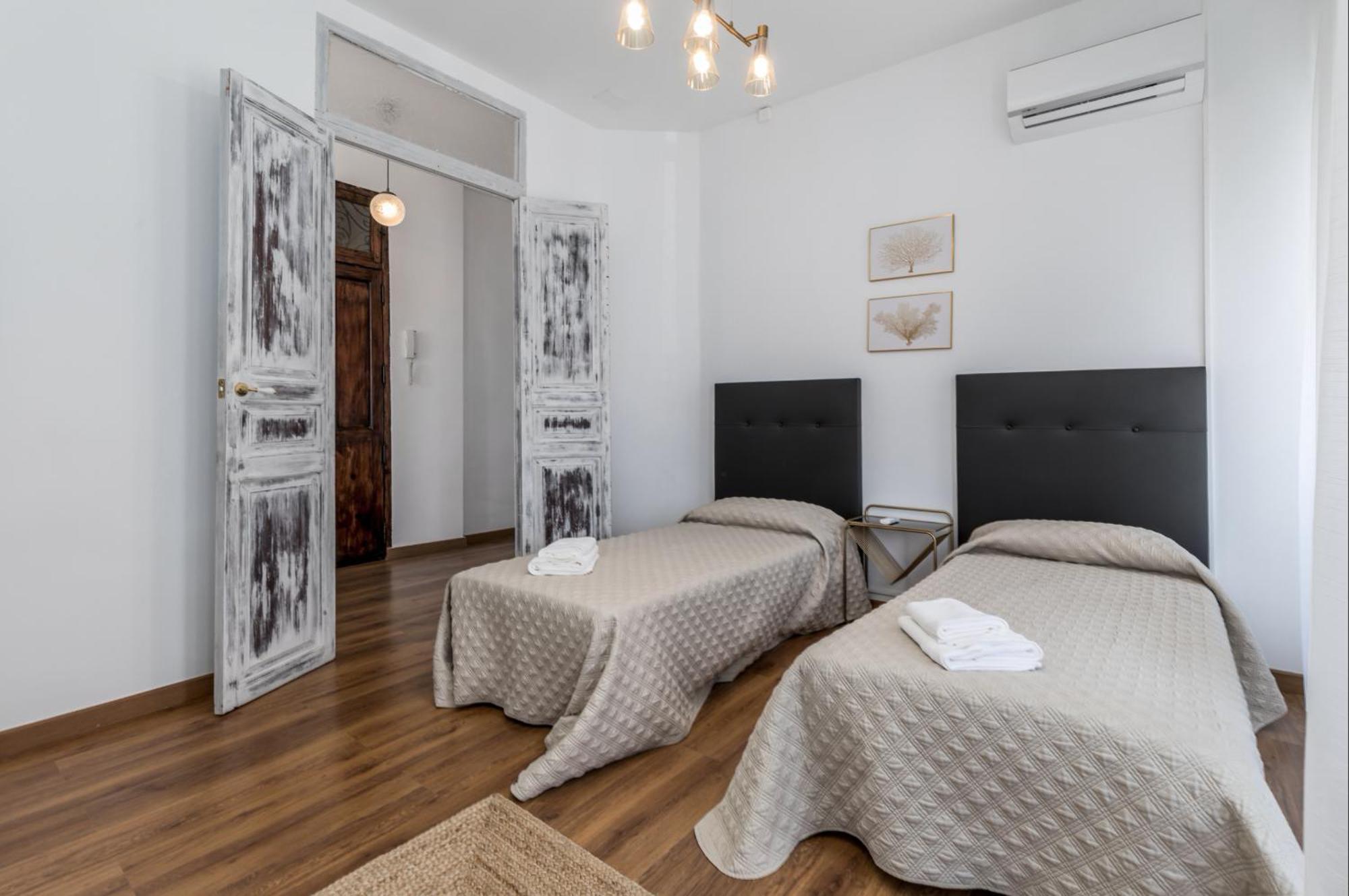 New Calabuig Apartaments バレンシア エクステリア 写真